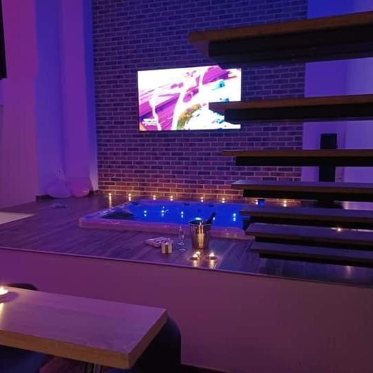 Magnifique Loft Avec Jacuzzi Et Sauna Privatif Ferriere-la-Grande Zewnętrze zdjęcie